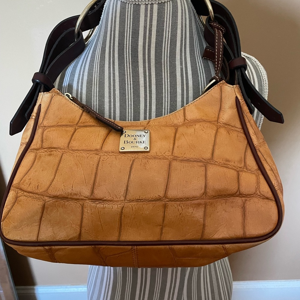 Dooney and Bourke purse